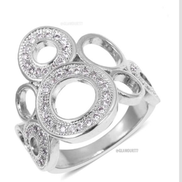 🛍Modern and Chic simulated Diamond Ring - Picture 3 of 5